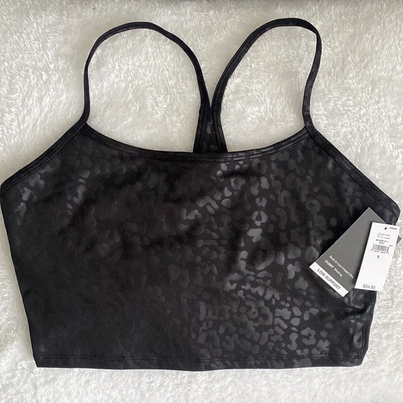 NEW, GapFit Power Built in Bra Cropped Tank, Black Leopard Print - Picture 2 of 4